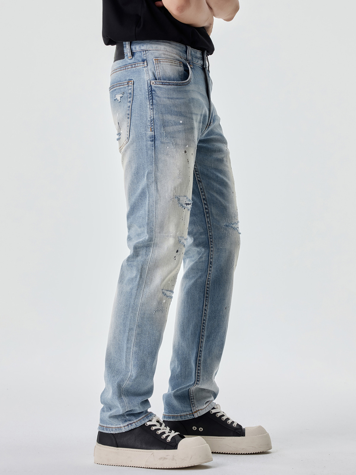 Pocket detail