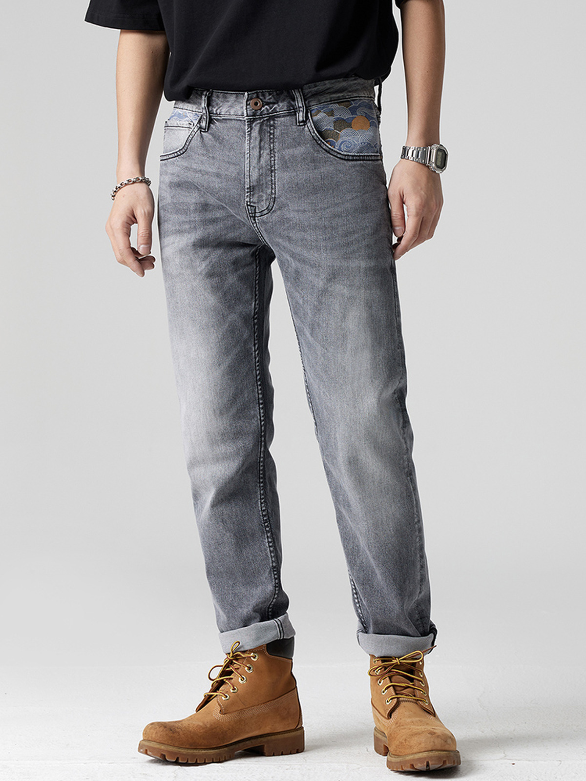 Model front fit view