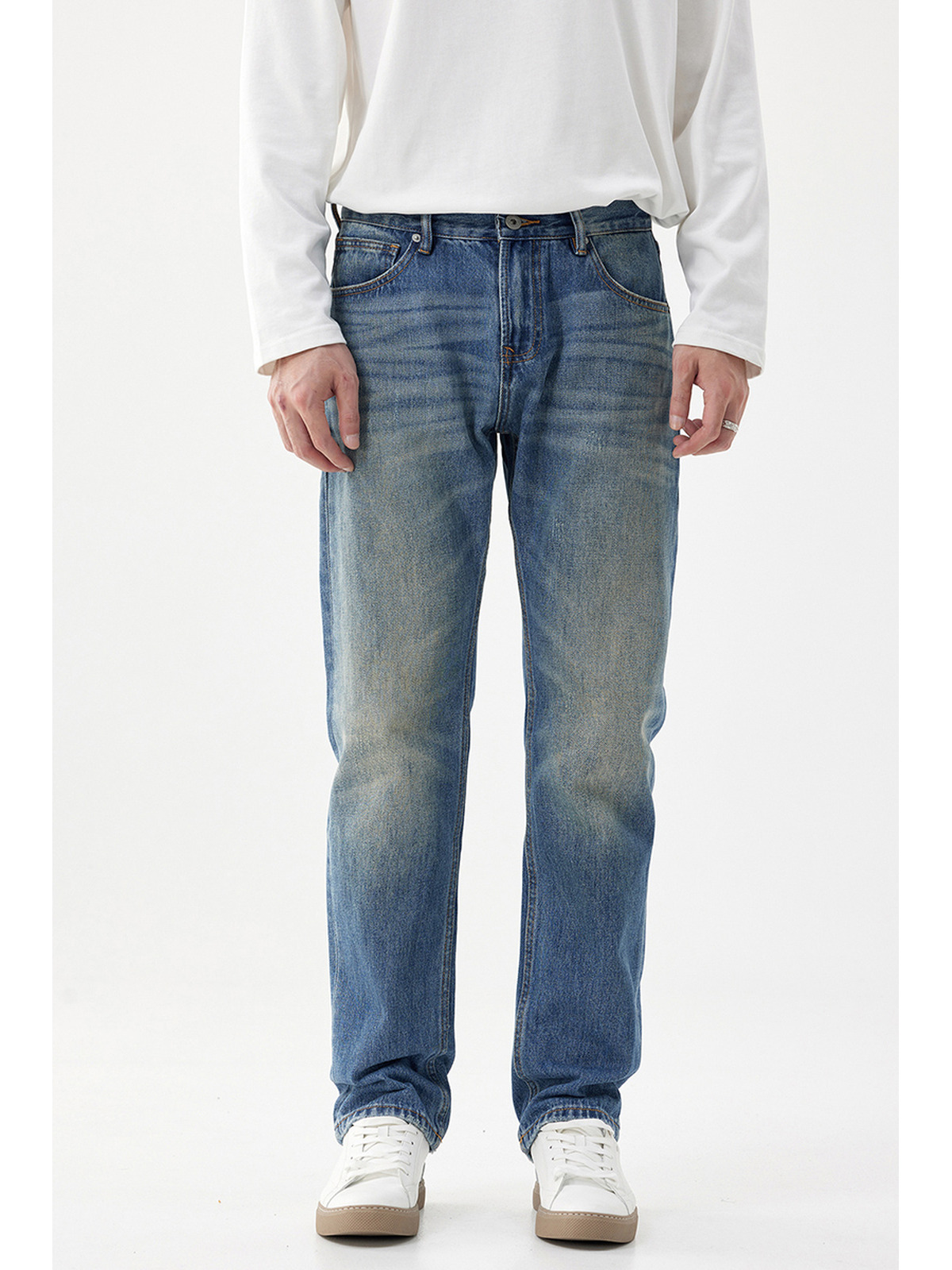 0389 featured jeans