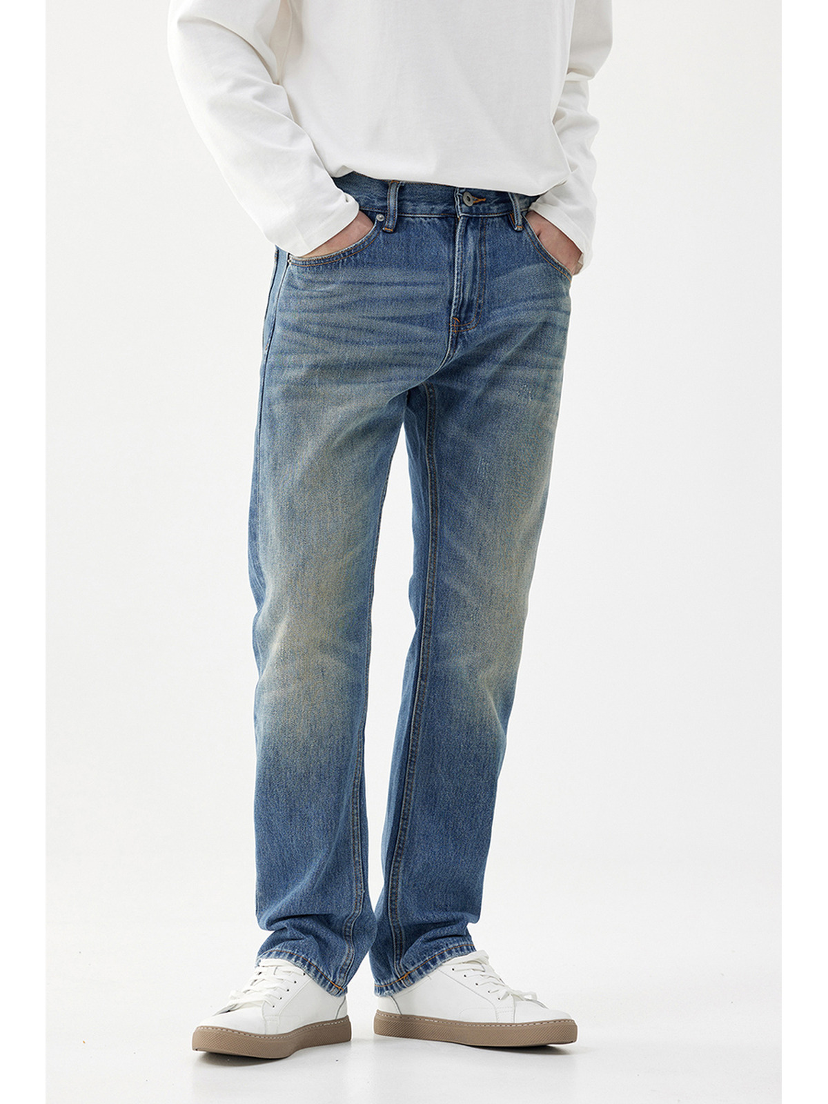 Model front fit view