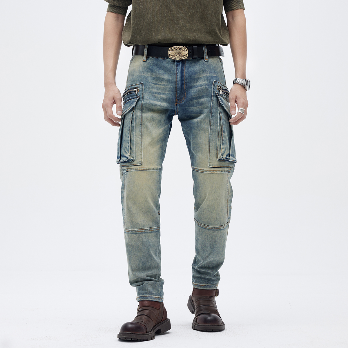 8391 featured jeans
